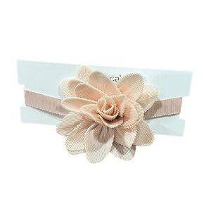 Cream beige coquette cottagecore flower choker unique textured necklace